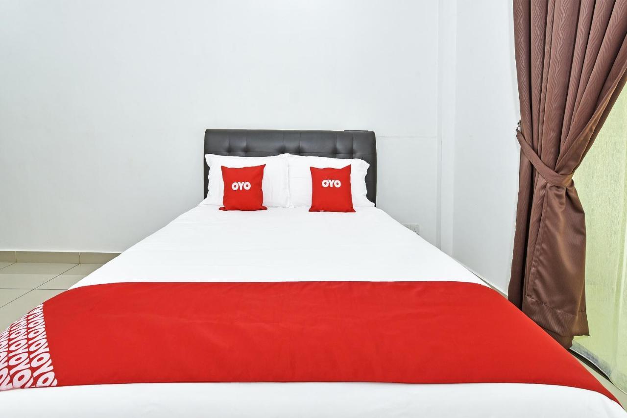 Capital O 90614 Cvia Ummul Hotel Padang Besar Zewnętrze zdjęcie