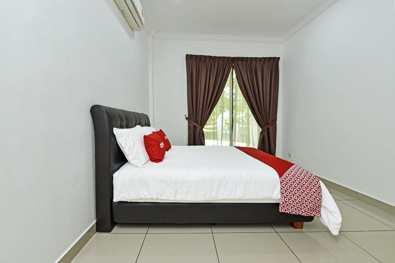 Capital O 90614 Cvia Ummul Hotel Padang Besar Zewnętrze zdjęcie